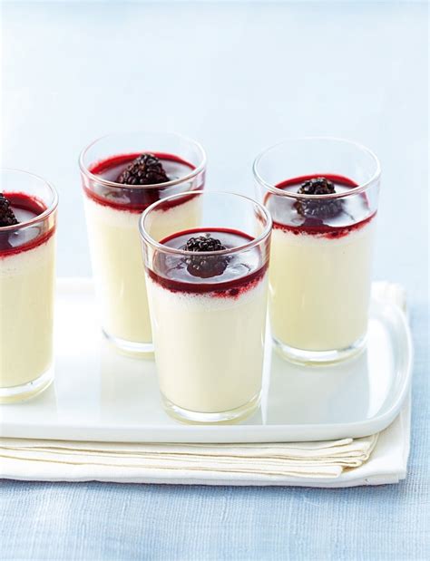 Recette Panna Cotta Au Lait D Amandes Coulis De M Res Marie Claire