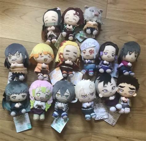 PELUCHE DEMON SLAYER lot de 15 poupées Tanjiro Rengoku Kocho Nezuko