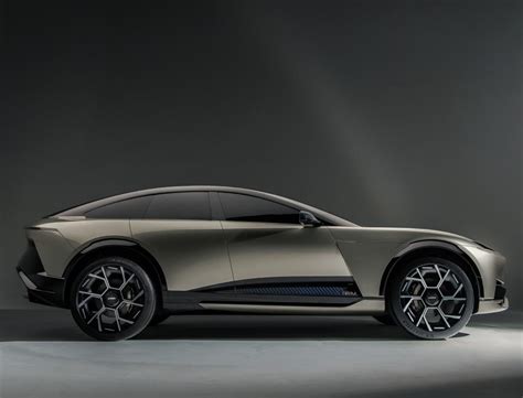 Karma Ivara Concept 2024 Presentazioni Nuovi Modelli Autopareri