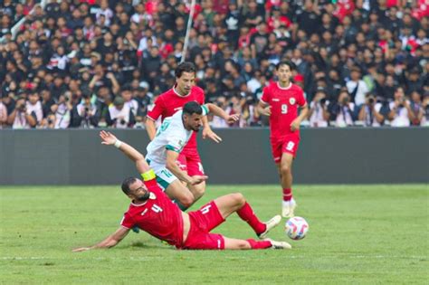 Kena Kartu Merah Di Laga Timnas Indonesia Vs Irak Jordi Amat Janji