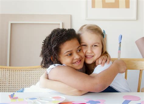 Praten Met Kinderen Over Seks Dat Kan Al Vanaf Deze Jonge Leeftijd