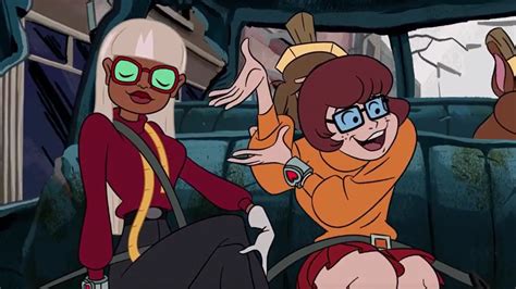 Velma Is Officially A Lesbian In New Film Trick Or Treat 48 Off