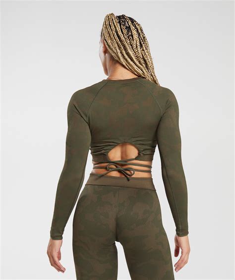 Gymshark Adapt Camo Seamless Ribbed Long Sleeve Crop Top Winter Olive Soul Brown Gymshark