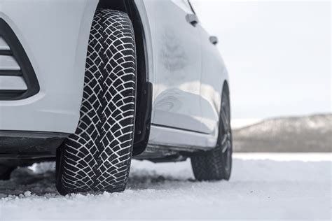 Презентована новая зимняя шина Nokian Tyres Hakkapeliitta R5 Новости