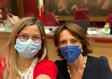 La Ministra Elena Bonetti A Varese Per Parlare Di Famiglia