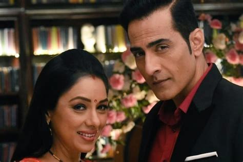 Sudhanshu Pandey Calls Rupali Ganguly Meri Jaan Duo Shares A Tight