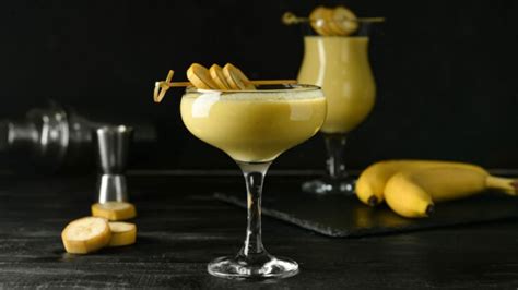 10 Best Dark Rum Cocktails To Drink In 2023 Mybartender