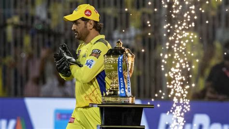 He Will Inform Us On His Own Csk Ceo Kasi Viswanathan On Ms Dhoni S