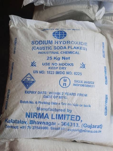 Sodium Hydroxide Caustic Soda Flakes NaOH Xút vẩy ACHISON HÓA CHẤT