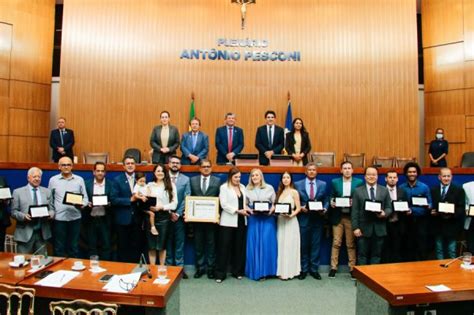 Proposta por Professor Júnior Geo sessão solene celebra os 35 anos de