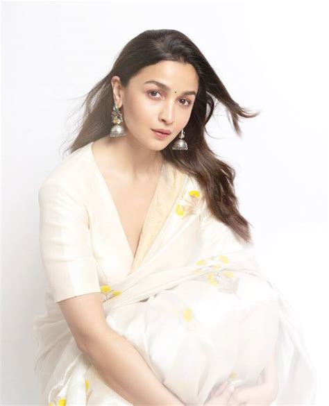 Alia Bhatt Flaunts Her Sartorial Side In White Silk Saree See Gorgeous Pics