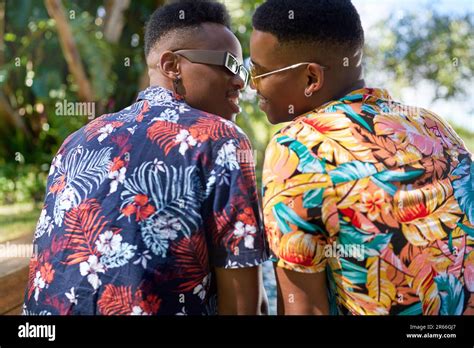 Uomini Neri Gay Che Si Bacino Immagini E Fotografie Stock Ad Alta Risoluzione Alamy