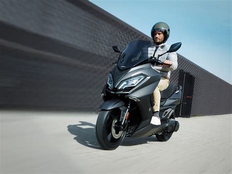 Nerva EXE o scooter elétrico mais pesado que duas Honda Pop MOTOO