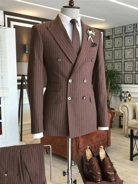 Pin By Mahjabin Ramz On Men S Style Brown Suits For Men Stylish Mens