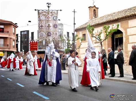 Manzanares En Im Genes Con La Procesi N Del Cristo Resucitado Se