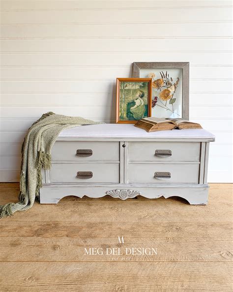 Cedar Chest Makeover With Paris Grey Chalk Paint Meg Del Design