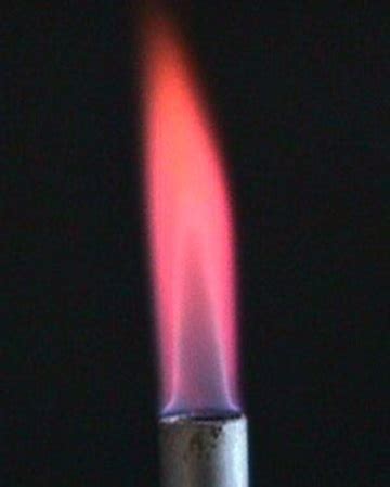 What is a positive flame test for Lithium chloride?_Chemicalbook