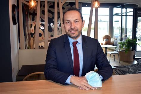 Sur Leboncoin le député RN Sébastien Chenu natif de Beauvais recrute