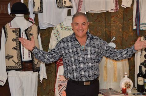 Iarna La New York Cu Artistul George Rotaru Românul De Platină
