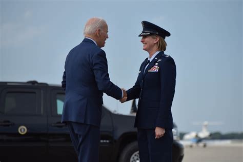 Dvids Images Aw Commander Conducts Her First Solo Presidential