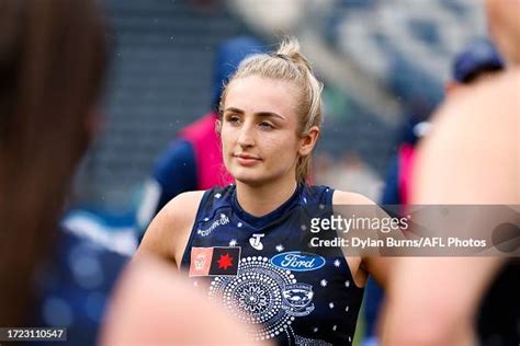 Amy Mcdonald Of The Cats Looks On During The 2023 Aflw Round 07 Match