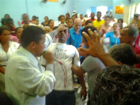 Igreja Pentecostal Deus Amor Alagoinhas Bahia Explos O De Milagres E