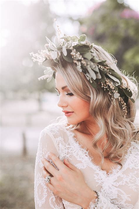 Boho Pins: Top 10 Pins of the Week - Flower Crowns - Boho Weddings For ...