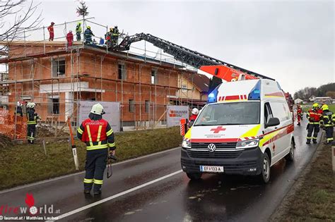 Oö Mehrere Feuerwehren mit Spezialkräften bei Personenrettung auf