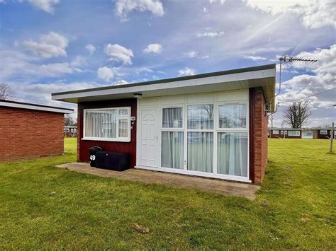 Seadell Chalet Park Beach Road Hemsby 2 Bed Chalet For Sale £33950