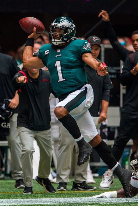 Pin By Wyatt Cazilus On Awesome Pics Philadelphia Eagles Football