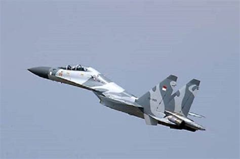 Perbandingan Sukhoi Su Dengan F Block Jet Tempur Andalan Tni Au