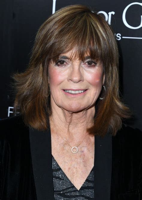 Linda Gray From Sue Ellen Ewing To Timeless Beauty At 81