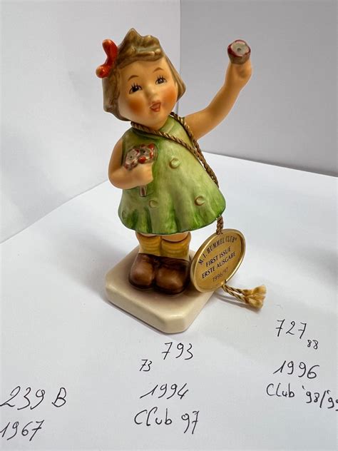 Beeldje Goebel M I Hummel Collection Of 10 Figurines Tmk7 8