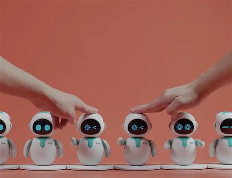 Eilik Bot Cute Little Companion Robot On Your Desktop With Emotional