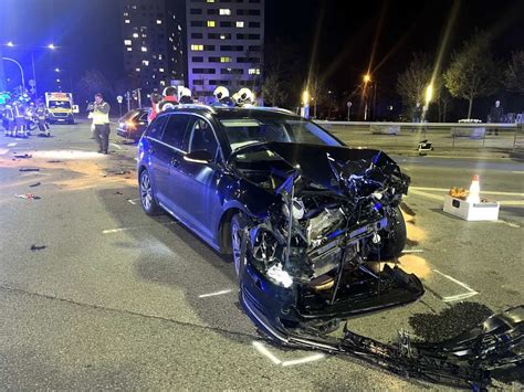 Betrunkener Baut Schweren Unfall Vier Verletzte Radio Dresden