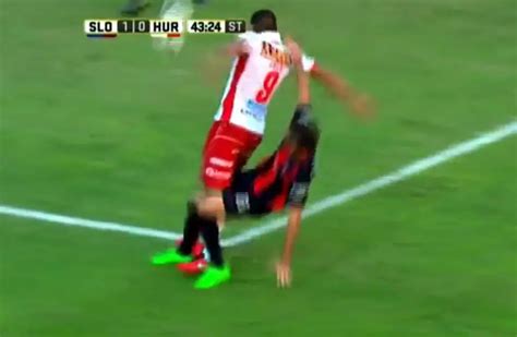 Video El Penal En El Clásico De Caruzzo A Wanchope Ábila Que Baliño