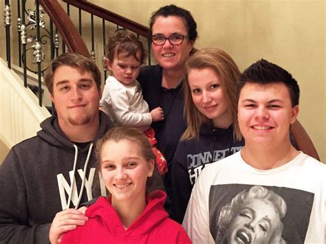 rosie odonnell bambini  rosie odonnell details medical crisis