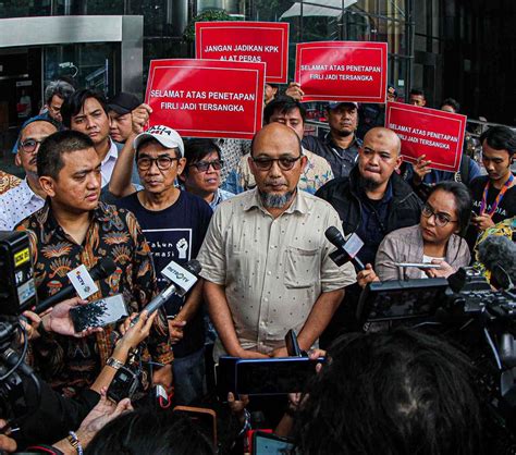 FOTO Firli Bahuri Jadi Tersangka Abraham Samad Hingga Novel Baswedan