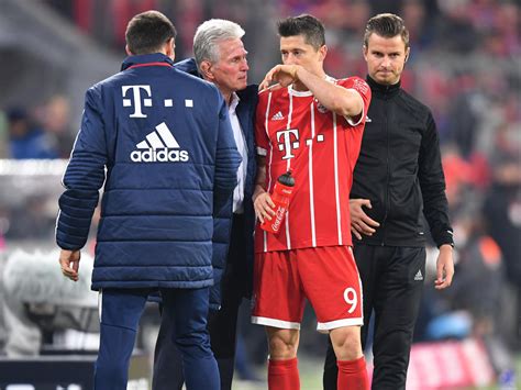 Bundesliga News Heynckes äußert Sich Zu Lewandowski Verletzung