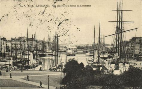 Le Havre Vue G N Rale Du Bassin Du Commerce Au Havre Cartorum