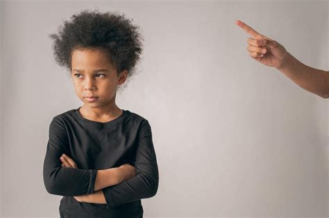 A Punição E A Mentira No Universo Da Criança Escola Do Educador