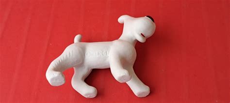 3 FIGURINE CHIEN MILOU EN PORCELAINE BISCUIT HERGE TINTIN