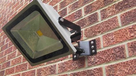 Heavy Duty Wall Mounted Floodlight Bracket For Large Floodlights Ad