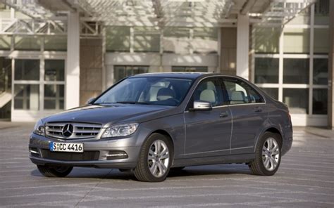 2011 Mercedes Benz C Class C300 Price And Specifications The Car Guide