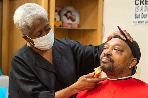 One Of Saginaws Oldest Black Female Barbers 72 Reflects On ‘a