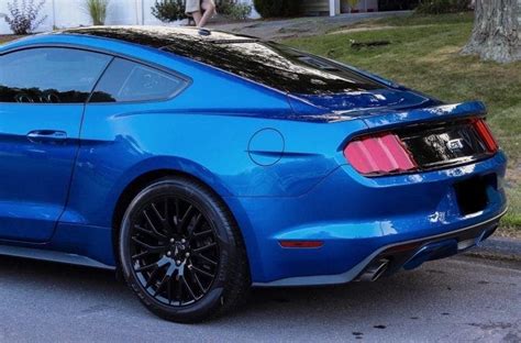 Lightning Blue Ford Mustang