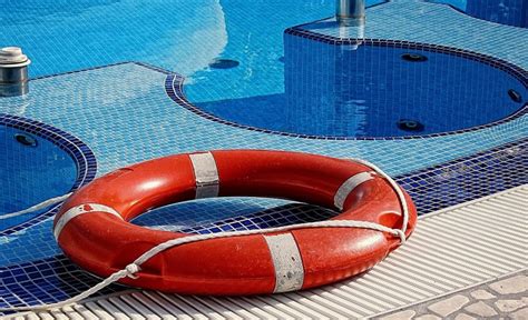 Consejos Para Evitar Ahogamientos En El Agua Ferto Piscinas