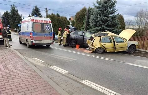 Wypadek w gminie Skała Na drodze wojewódzkiej w Cianowicach zderzyły