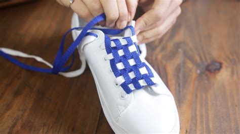 2 Easy Shoe Lacing Techniques That Will Step Up Your Sneaker Game