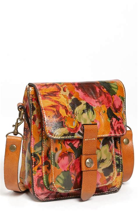 Patricia Nash Lari Leather Crossbody Bag In Floral Rose Print Lyst